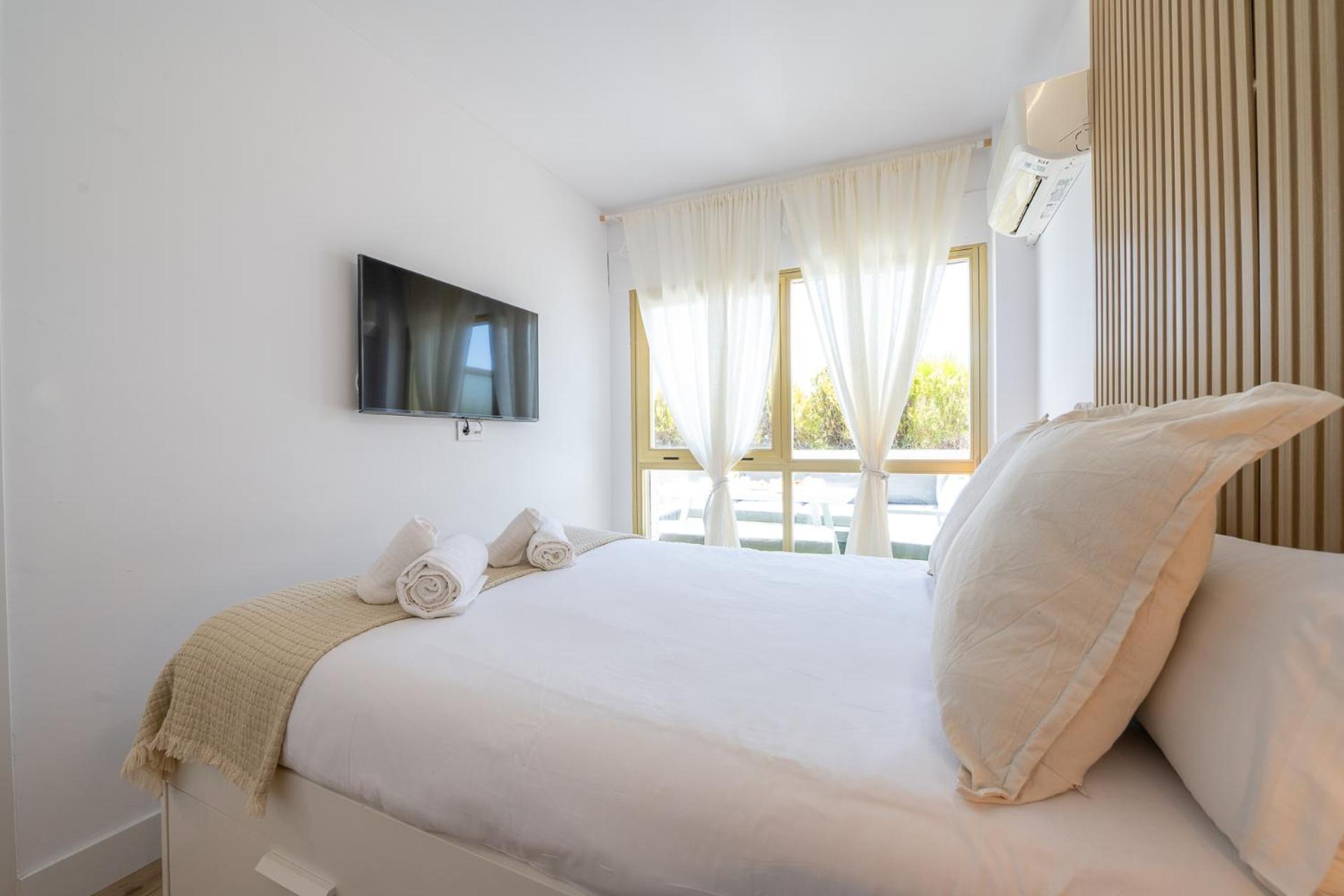Apartment Oleholidays 1002 Romana Junto Al Mar *